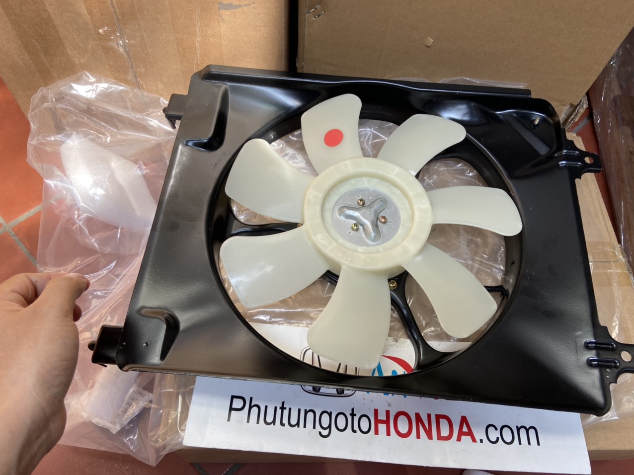 Cụm mô tơ quạt két nước bên phụ xe Honda CIVIC 2006-2011